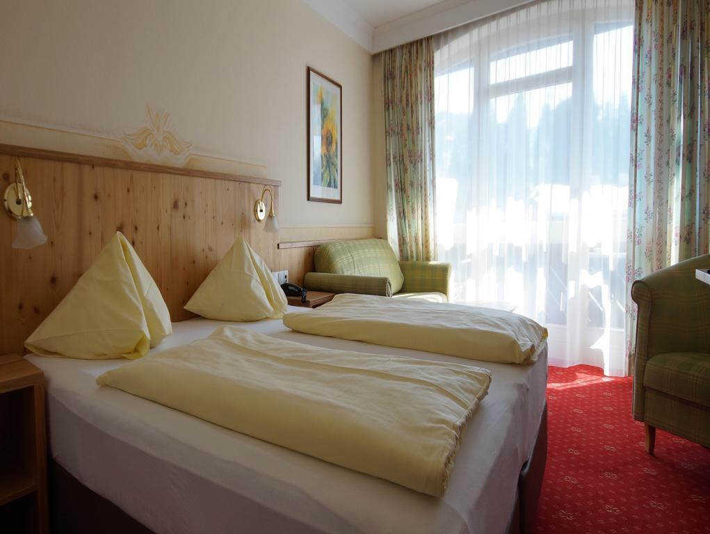 Hotel Bischofsmuetze Фильцмос Номер фото